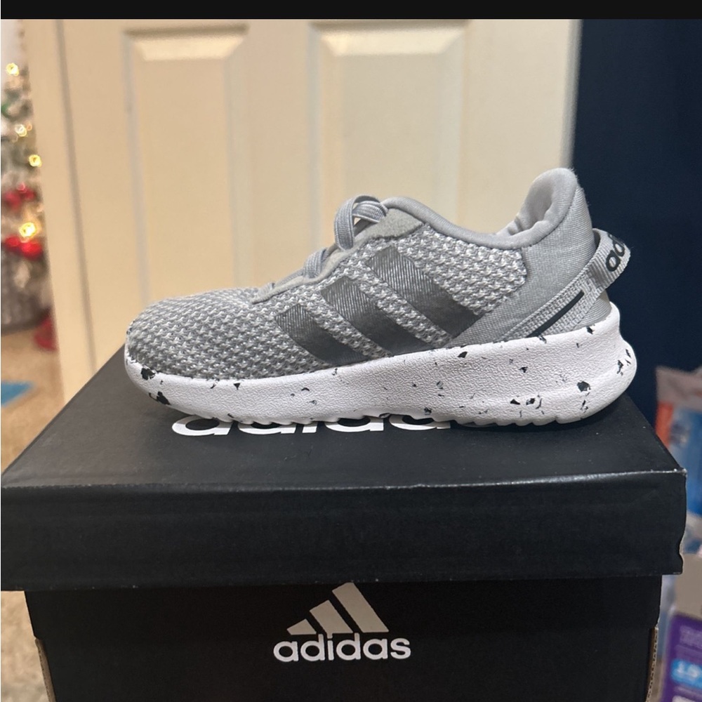 toddler adidas size 7
